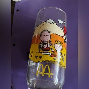 McDonald's Glass with Peanuts Characters and Vibrant Colors